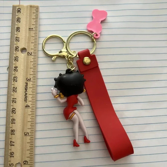 NIP Betty Boop Rubber & Metal Keychain - Picture 3 of 3